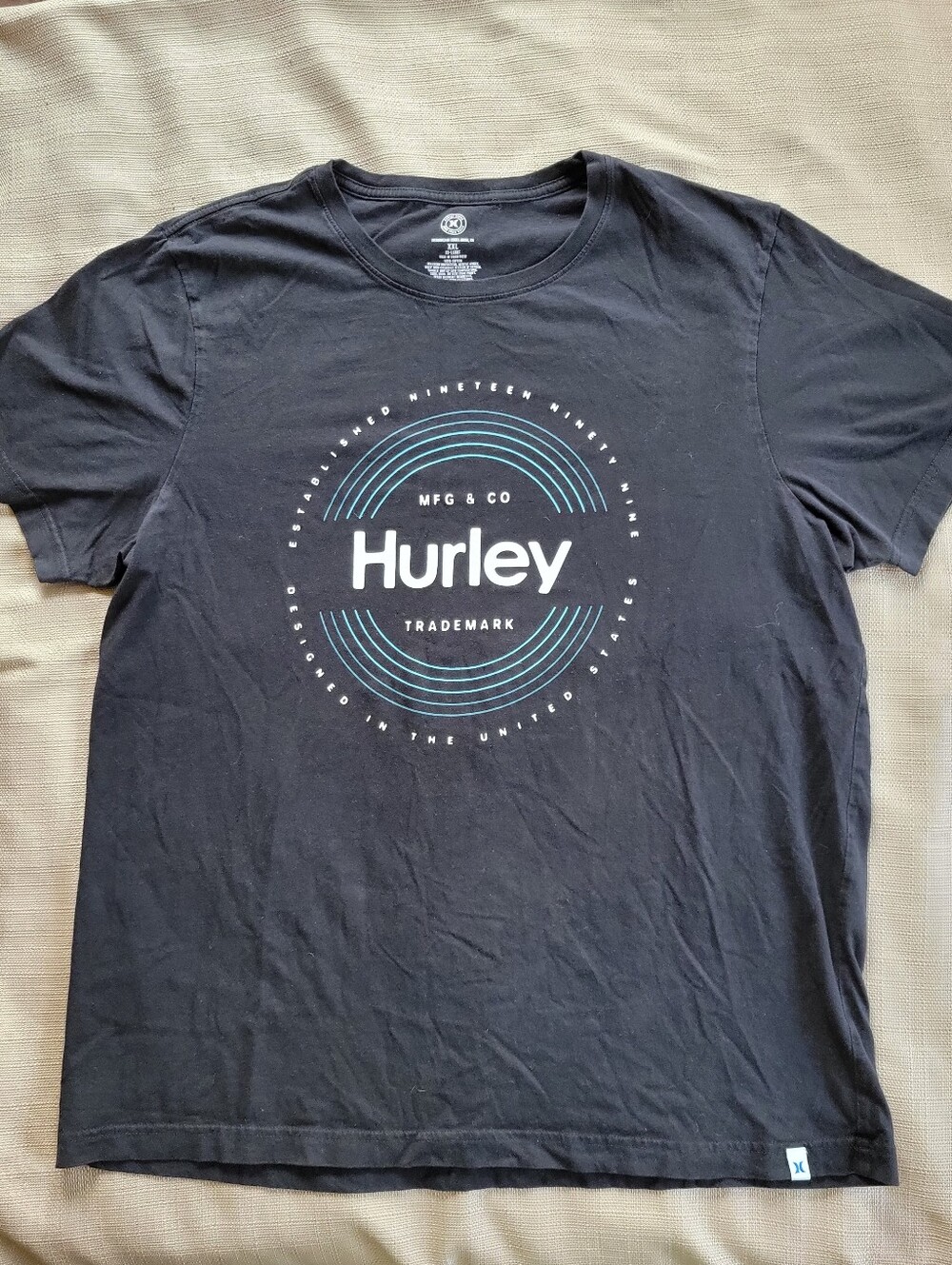 Hurley Black Graphic Tee T-Shirt Men's Size XXL Short Sleeve Crewneck